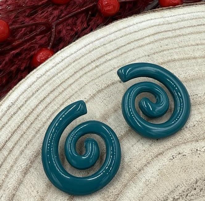Green Twist Earrings