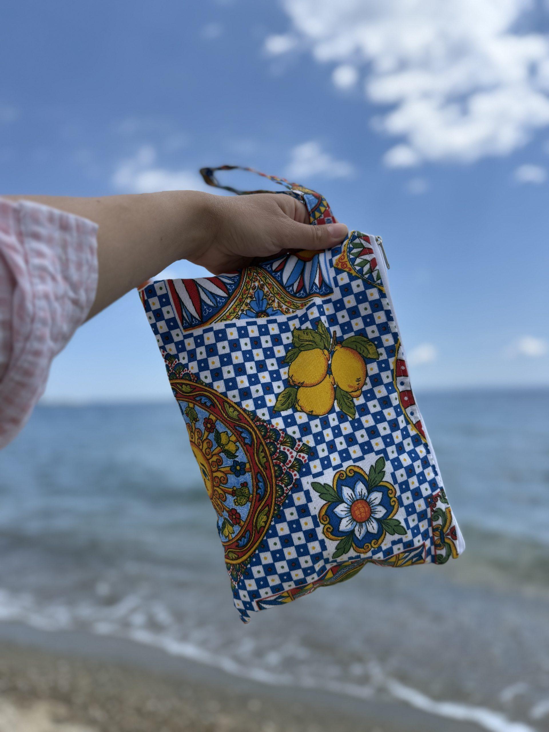 Amalfi Lemon Clutch