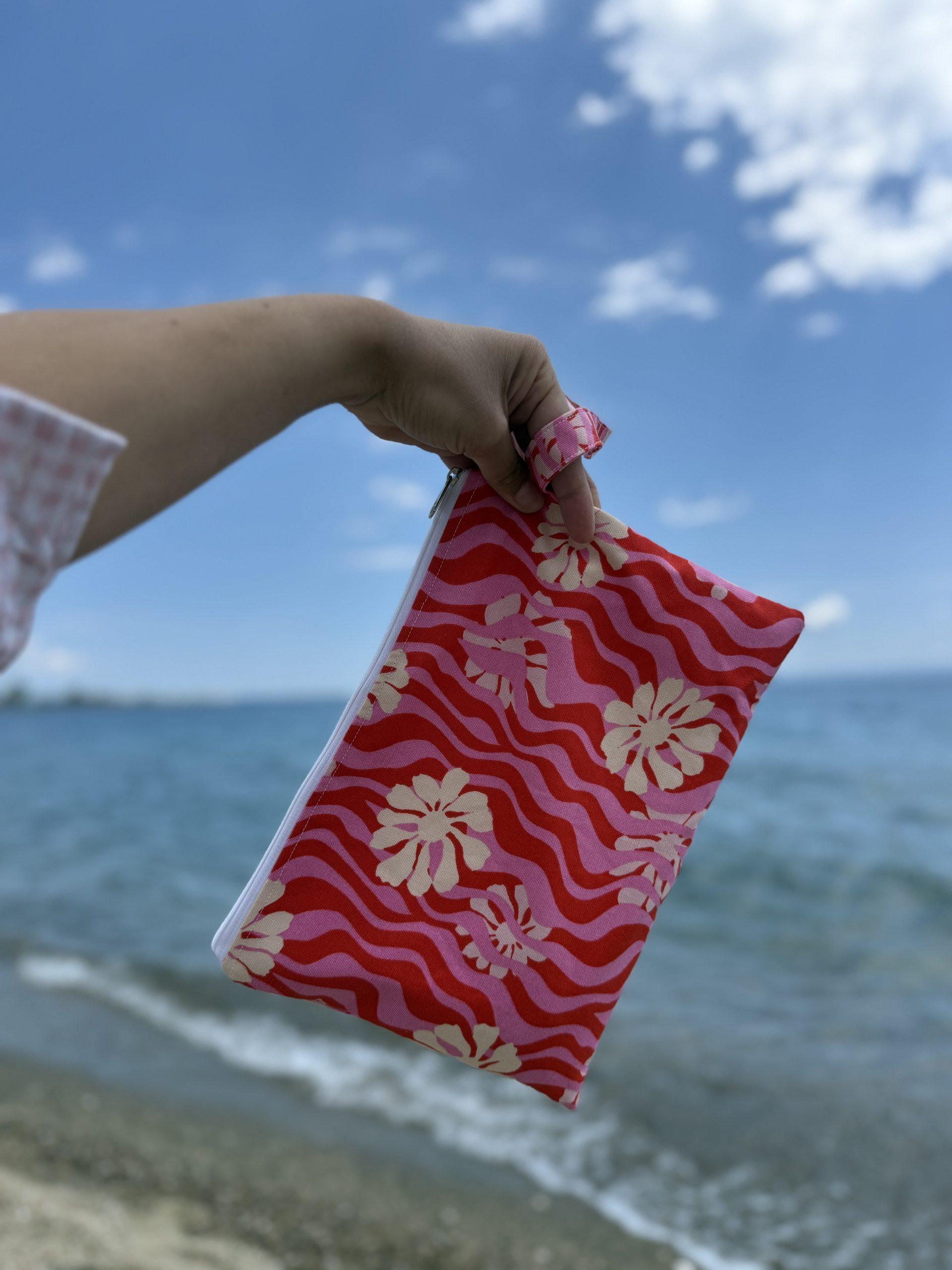 Rosy Waves Clutch