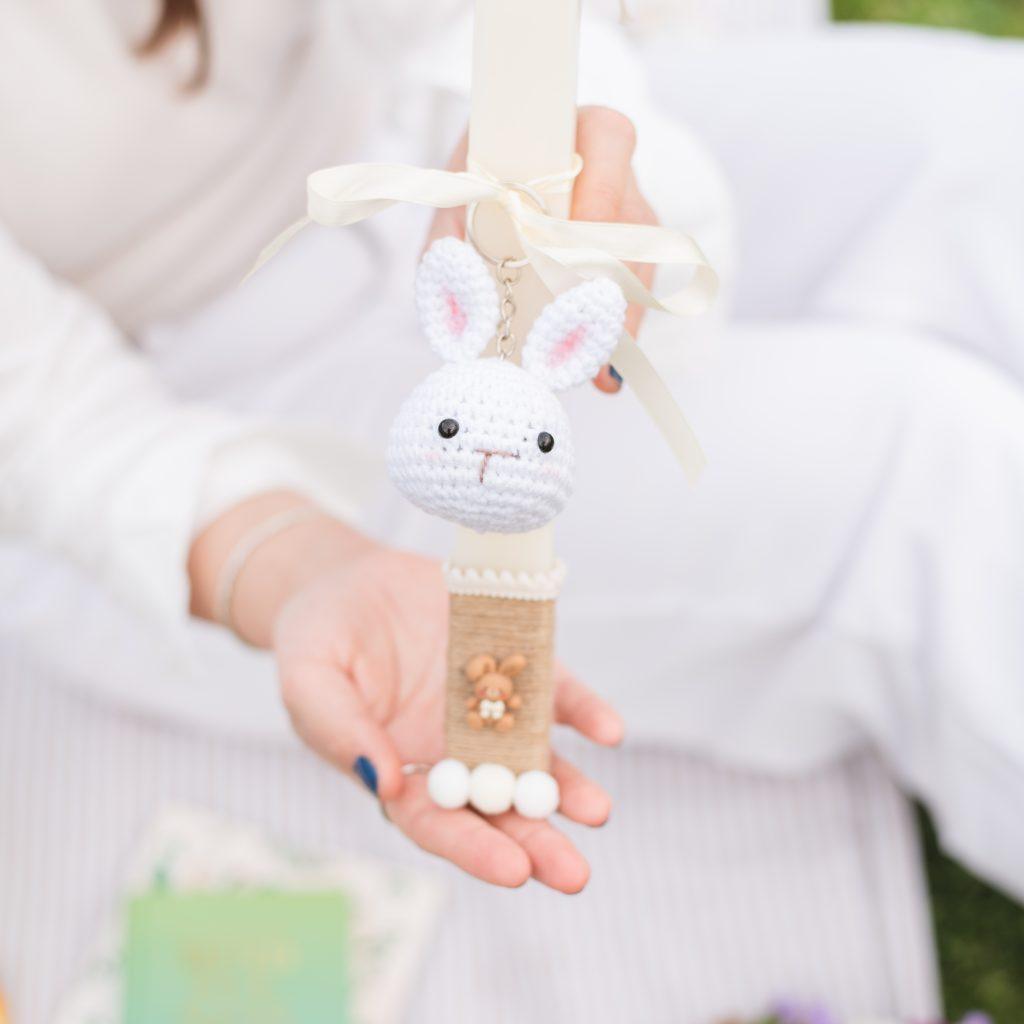 Λαμπάδα Με Χειροποίητο Πλεκτό Μπρελόκ